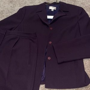 Pantsuit. Trousers ETC NY brand woman’s size 12, royal purple in color.